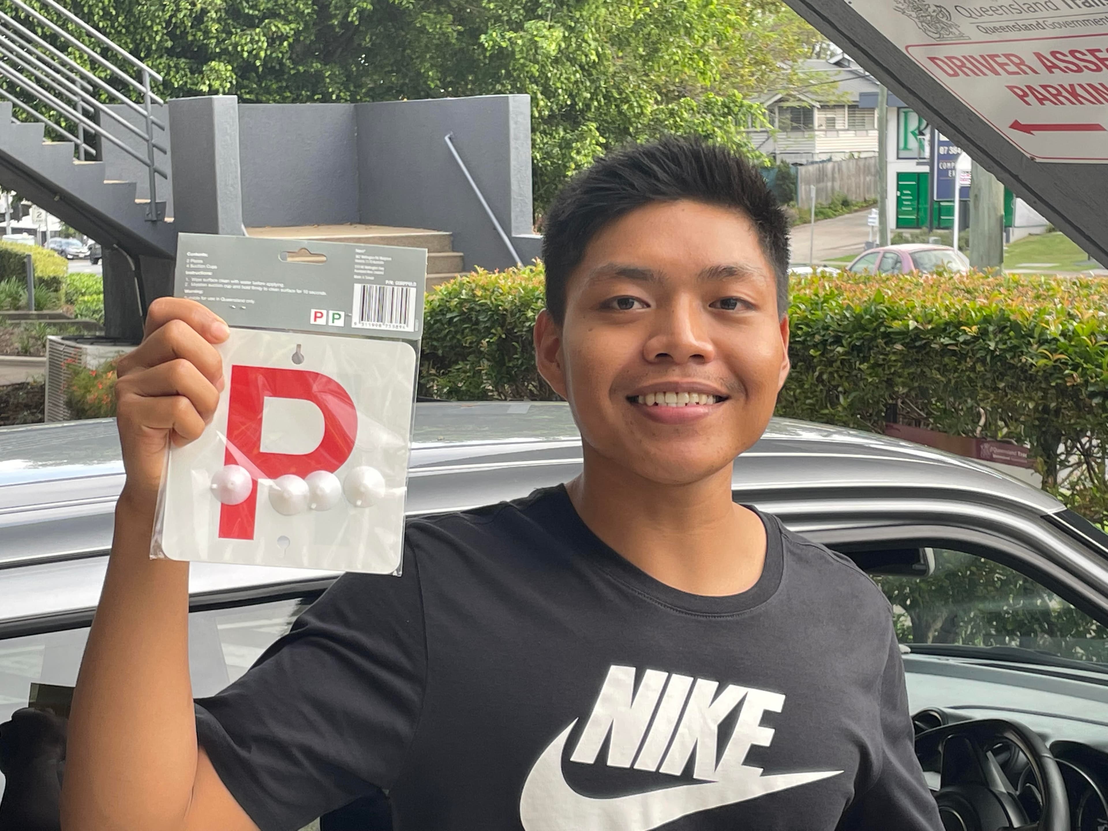 Pass student at UNO Driving School in Upper Mount Gravatt